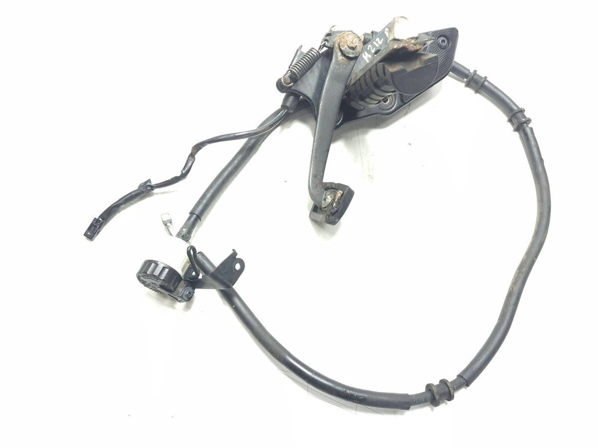 2020 Kawasaki Vulcan S En650c Right Footpeg Rear Brake Pedal OEM