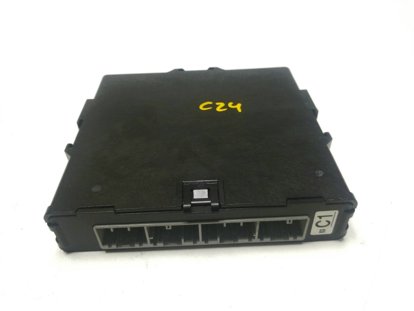 11-14 Lexus CT200h Batter Power Management Control Supply Ecm 89681-76061 OEM