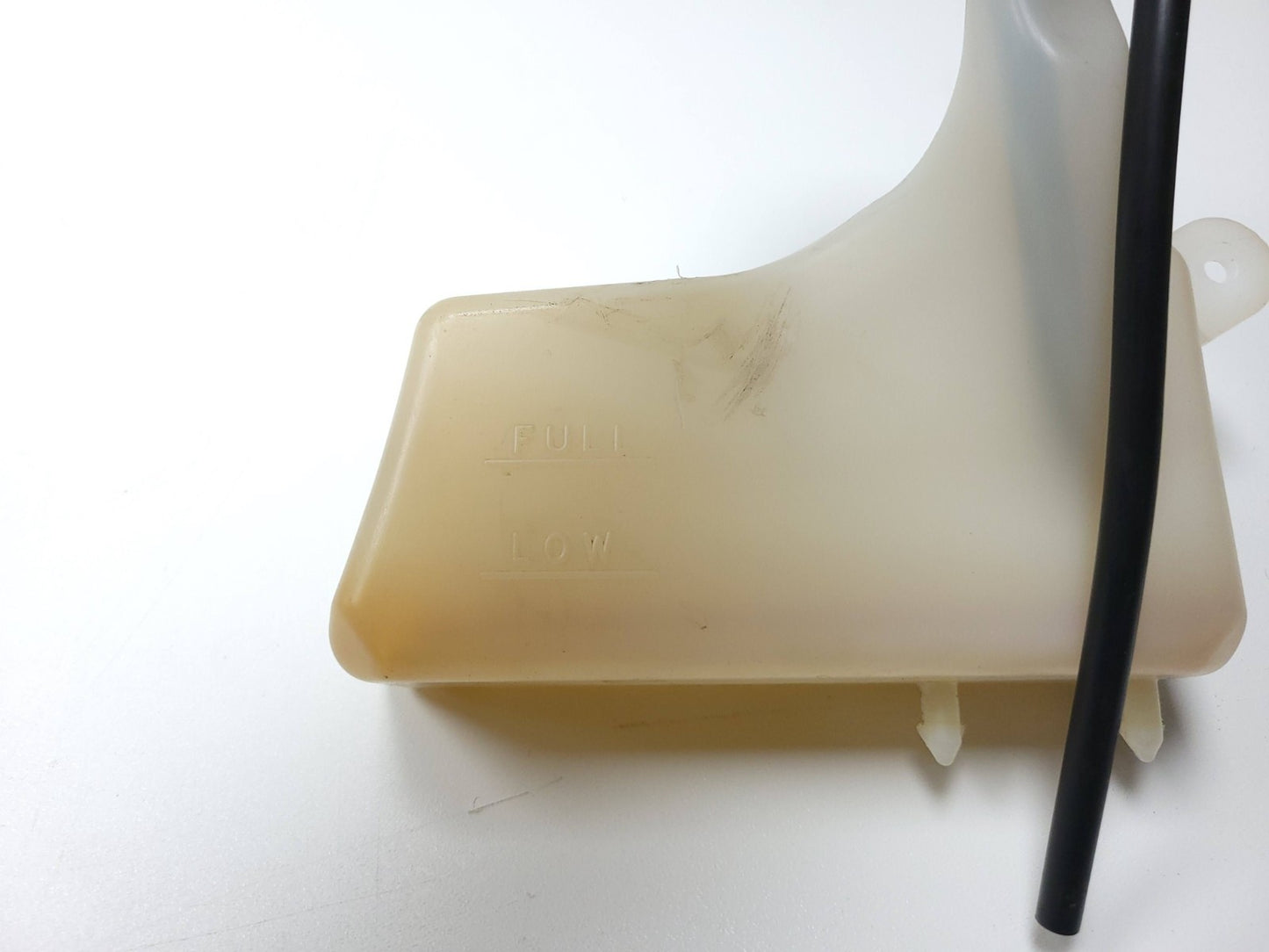 2007 Yamaha Xvs1300 V-star Main Radiator Coolant  Tank Reservoir OEM