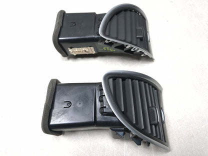 2018 Chrysler 300 Limited AWD Front Dash Right & Left Air Vent Trim Pair OEM