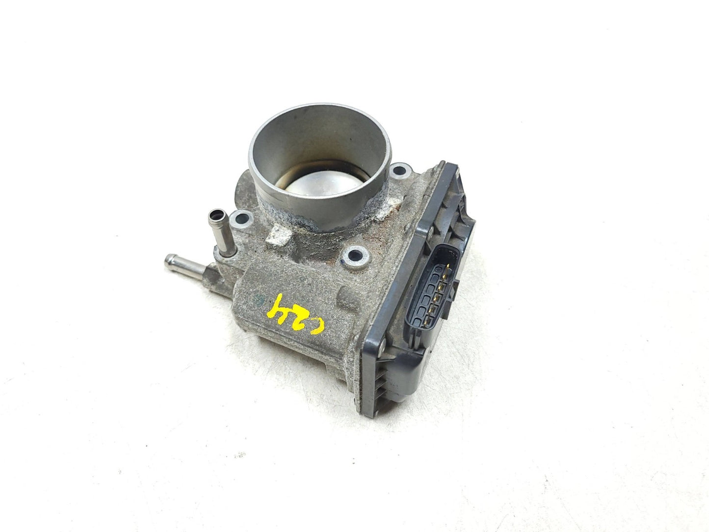 11-17 Lexus CT200h Throttle Body 2203037060 Oem✅