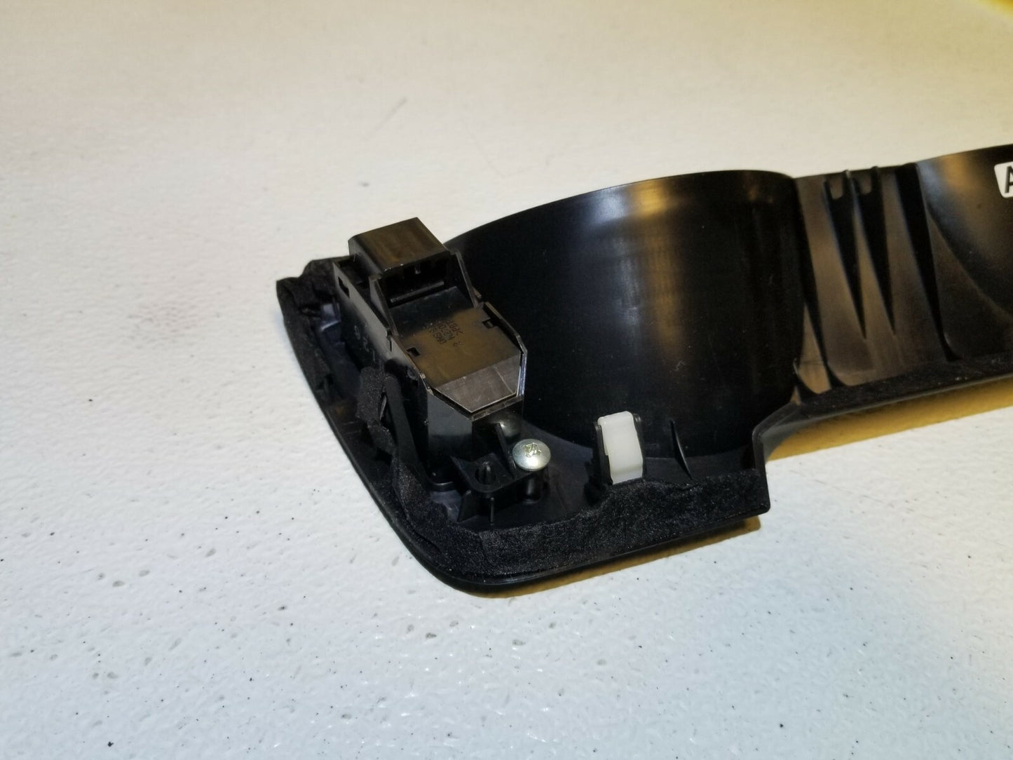 06 07 08 Acura Rl Dash Left Driver Side Knee Panel OEM