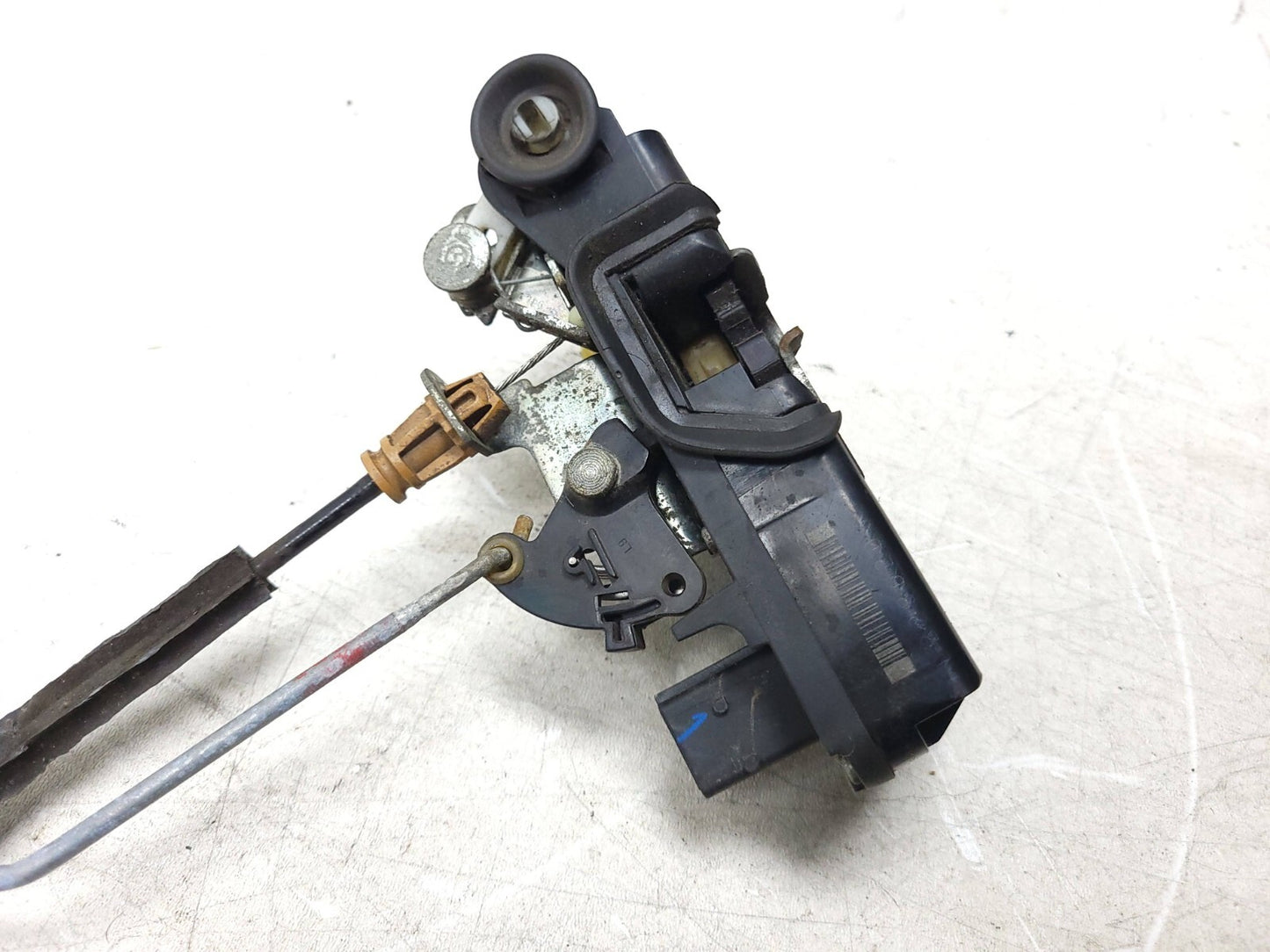 2010 - 2014 Chevrolet Suburban Door Lock Actuator Rear Driver Side Left OEM