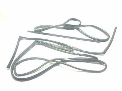 2008 Acura Tl Type-s Front Door Weatherstrip Seal Driver Side 72365-sep-a11 OEM