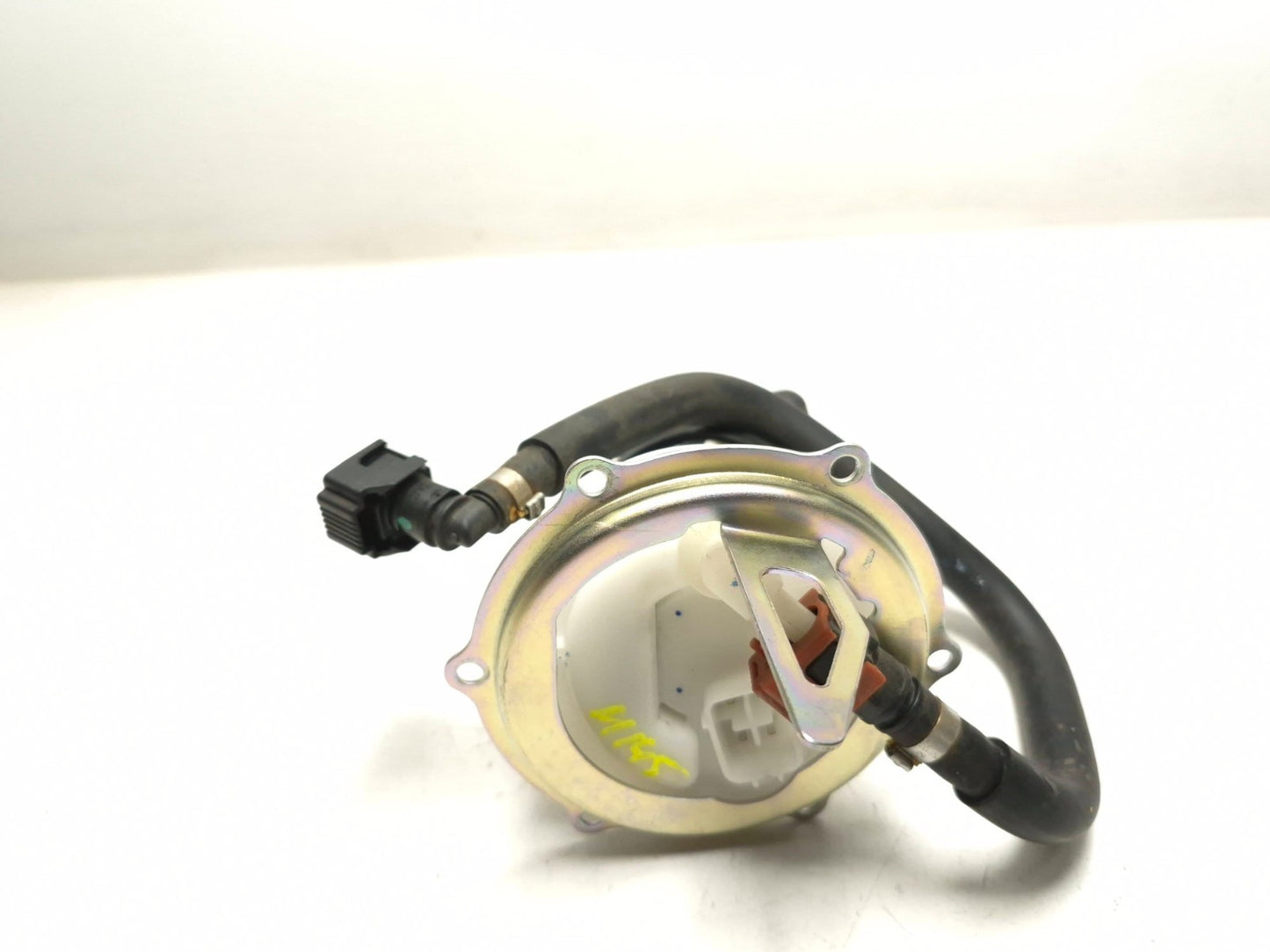 2017 Yamaha Yzf R3 Fuel Pump W/ Hose OEM