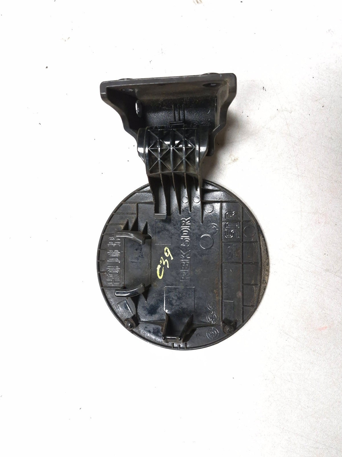 2014 Hyundai Accent Gas Fuel Tank Filler Door Lid Cover OEM