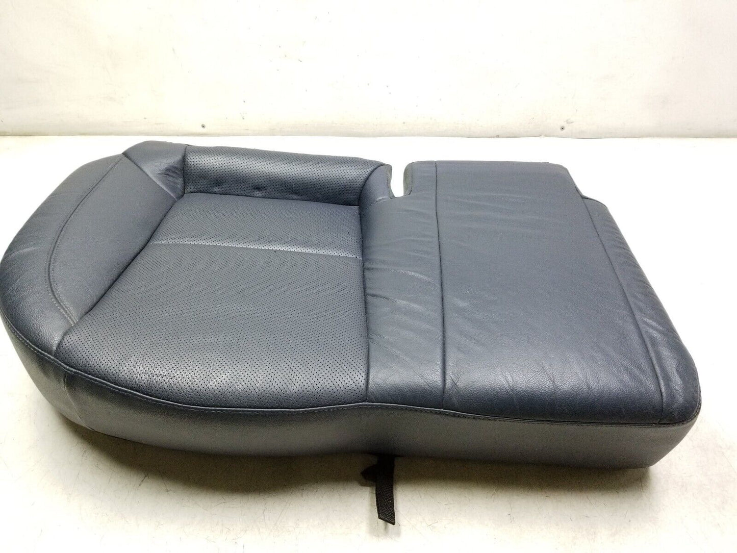 2014-2017 Hyundai Elantra Gt Rear Seat Cushion Bottom Lower Right Passenger OEM