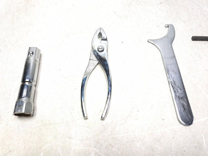 2003 Kawasaki Vulcan Vn1600 Tool Kit OEM