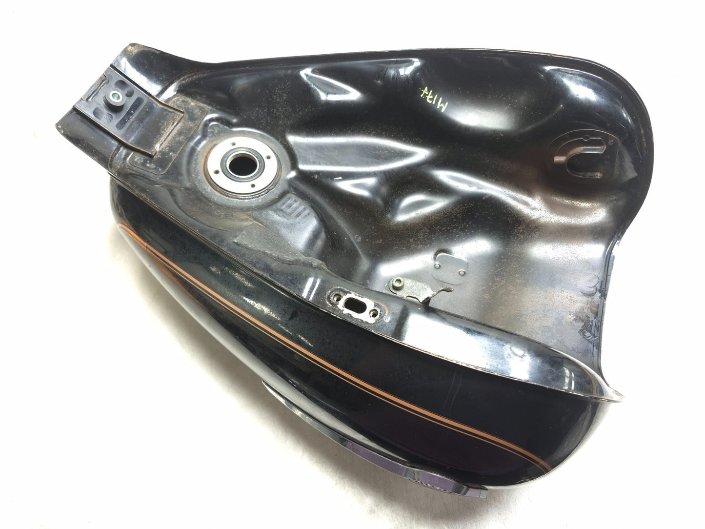 2004 Suzuki Intruder Volusia Vl800 Fuel Tank OEM
