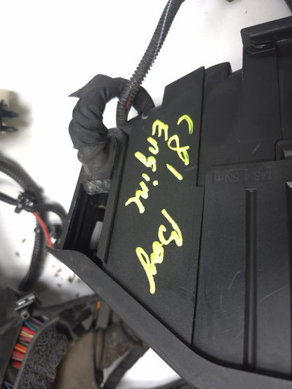 2013 Volvo S60 Main Fuse Box Wiring Harness OEM