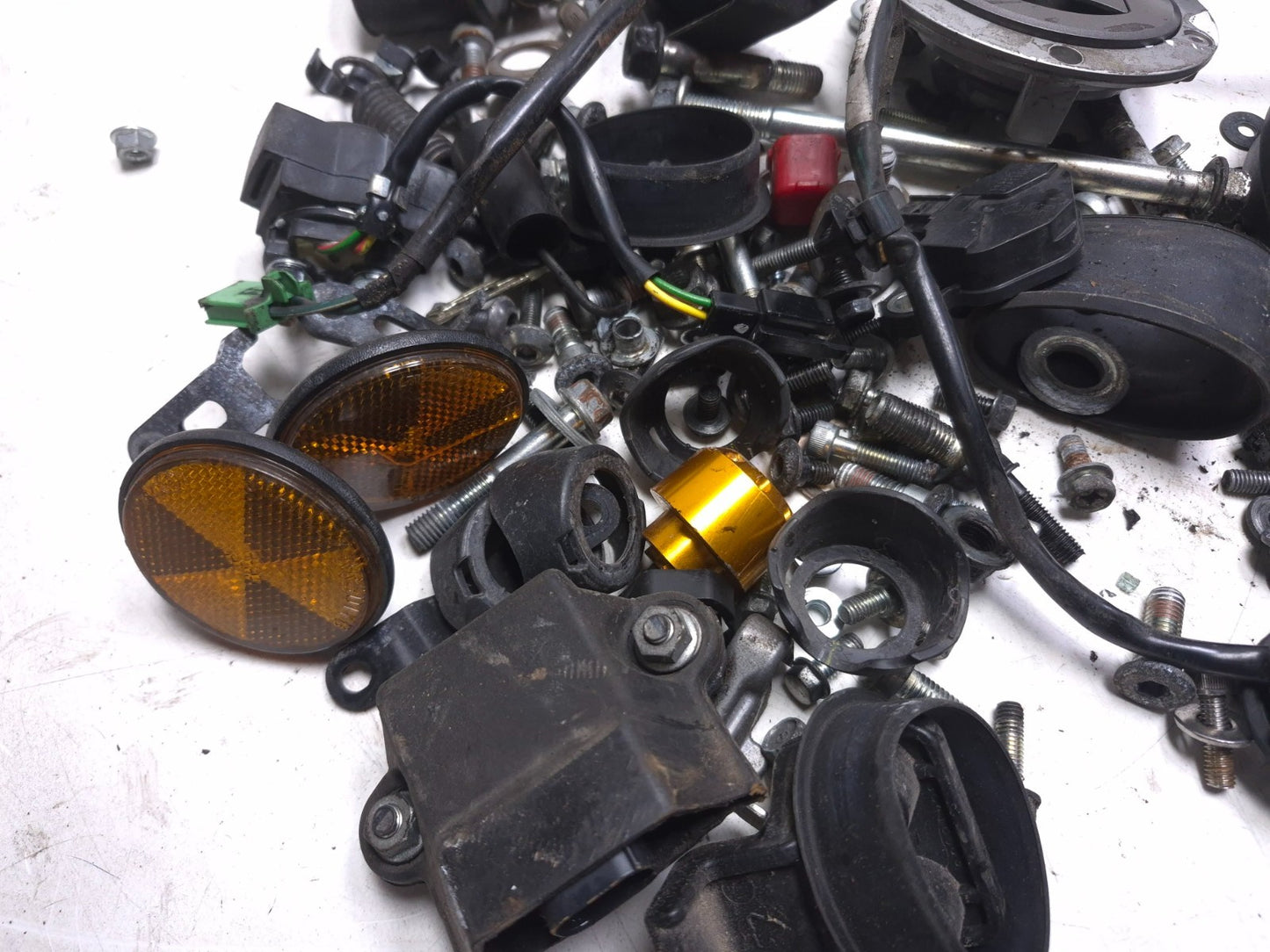 2020 Honda Cb300r Cbf300na Misc Bolt & Hardware Bracket OEM