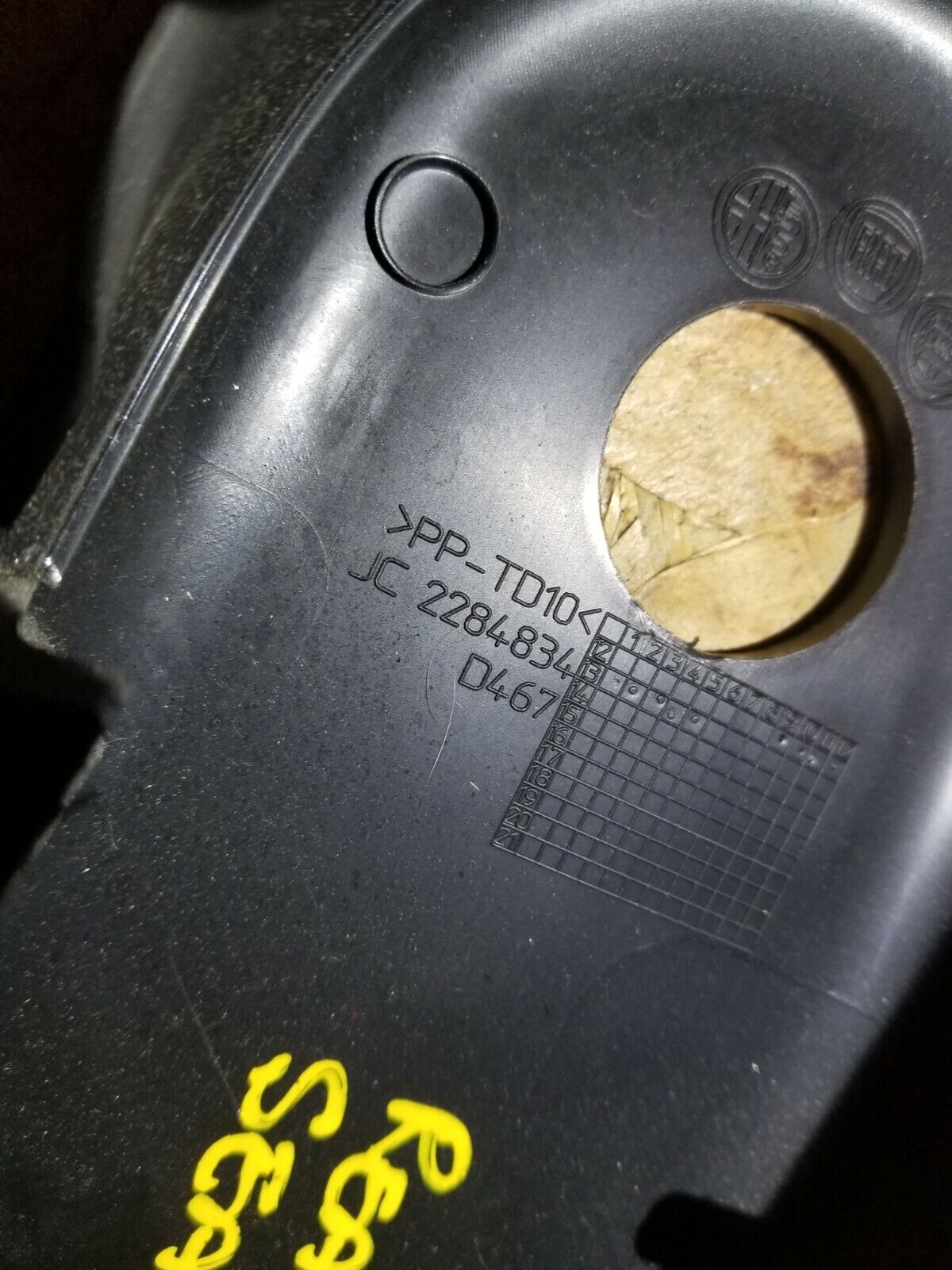 14-17 Fiat 500l Rear Seat Trim Cover & Handle OEM