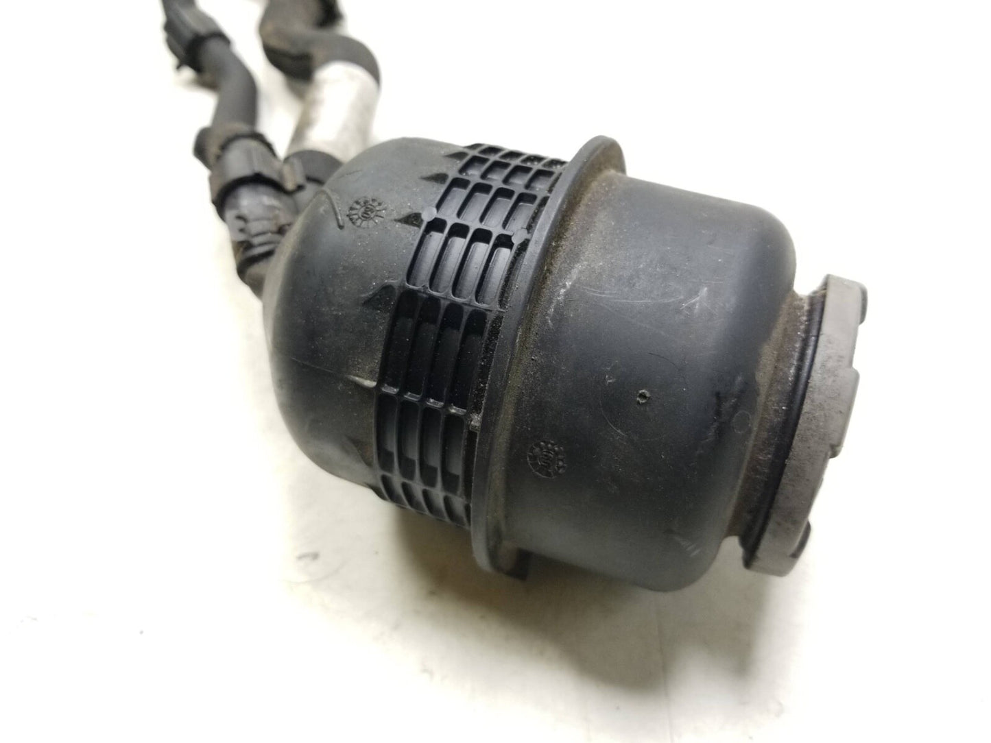 2009 - 2012 Audi Q5 Power Steering Reservoir W/ Hose Pipe OEM
