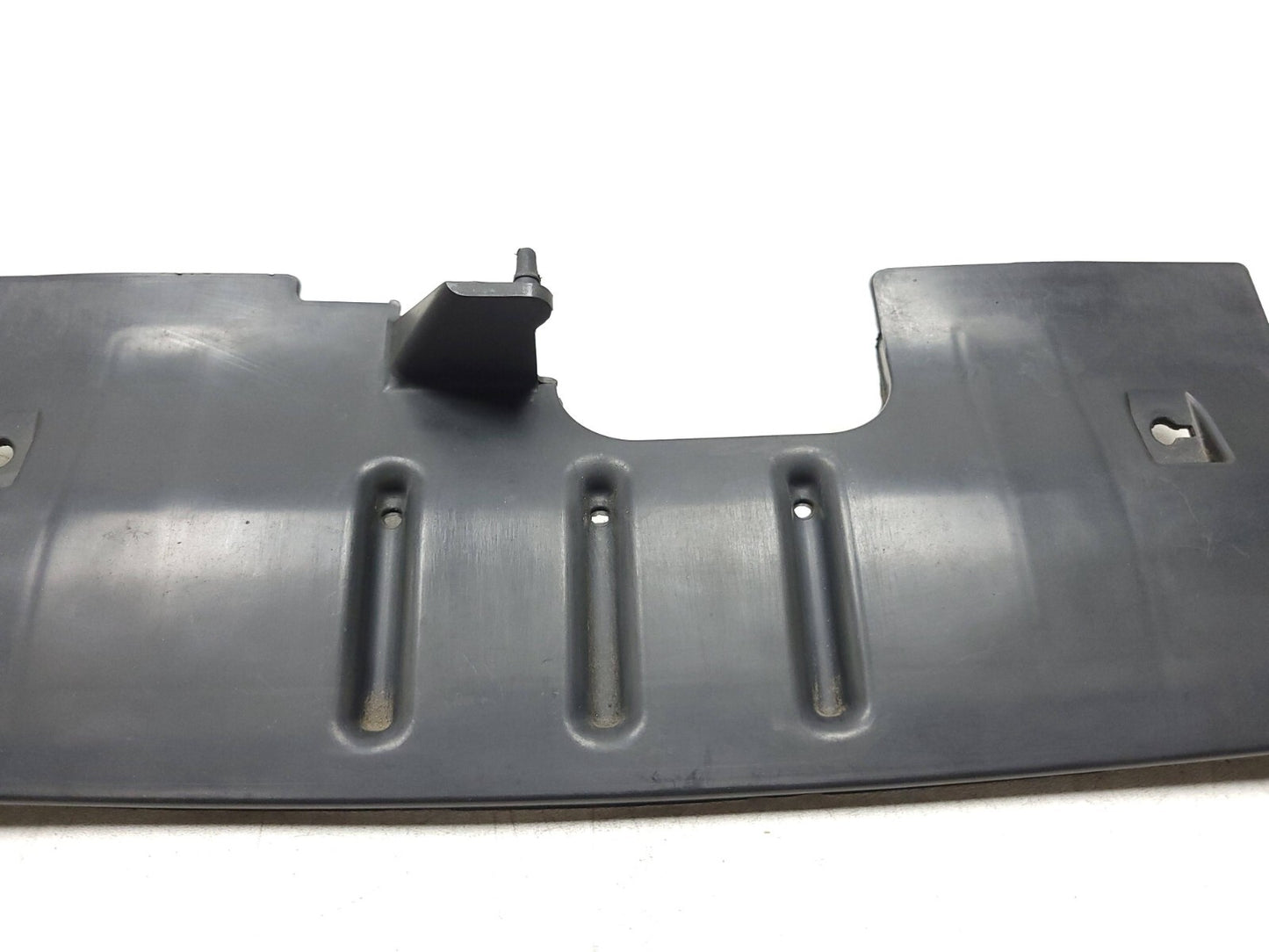 09-14 Hyundai Genesis Radiator Lower Support Bracket Air Deflector OEM Sedan