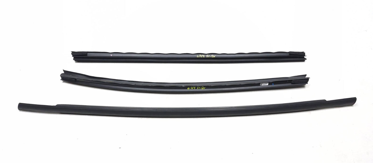 2019 Ford Ecosport Door Weatherstrip Front Driver Side Left OEM