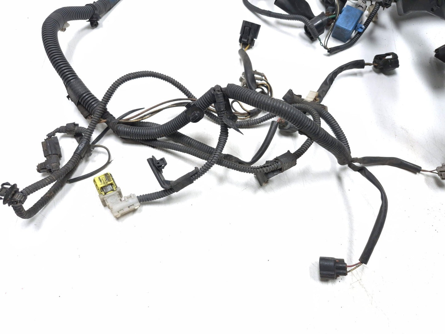2011 Scion Tc Engine Wire Harness W/ Fuse Box OEM