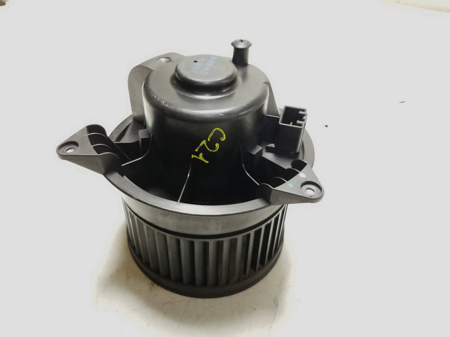 10 - 13 Ford Transit Connect Blower Motor OEM
