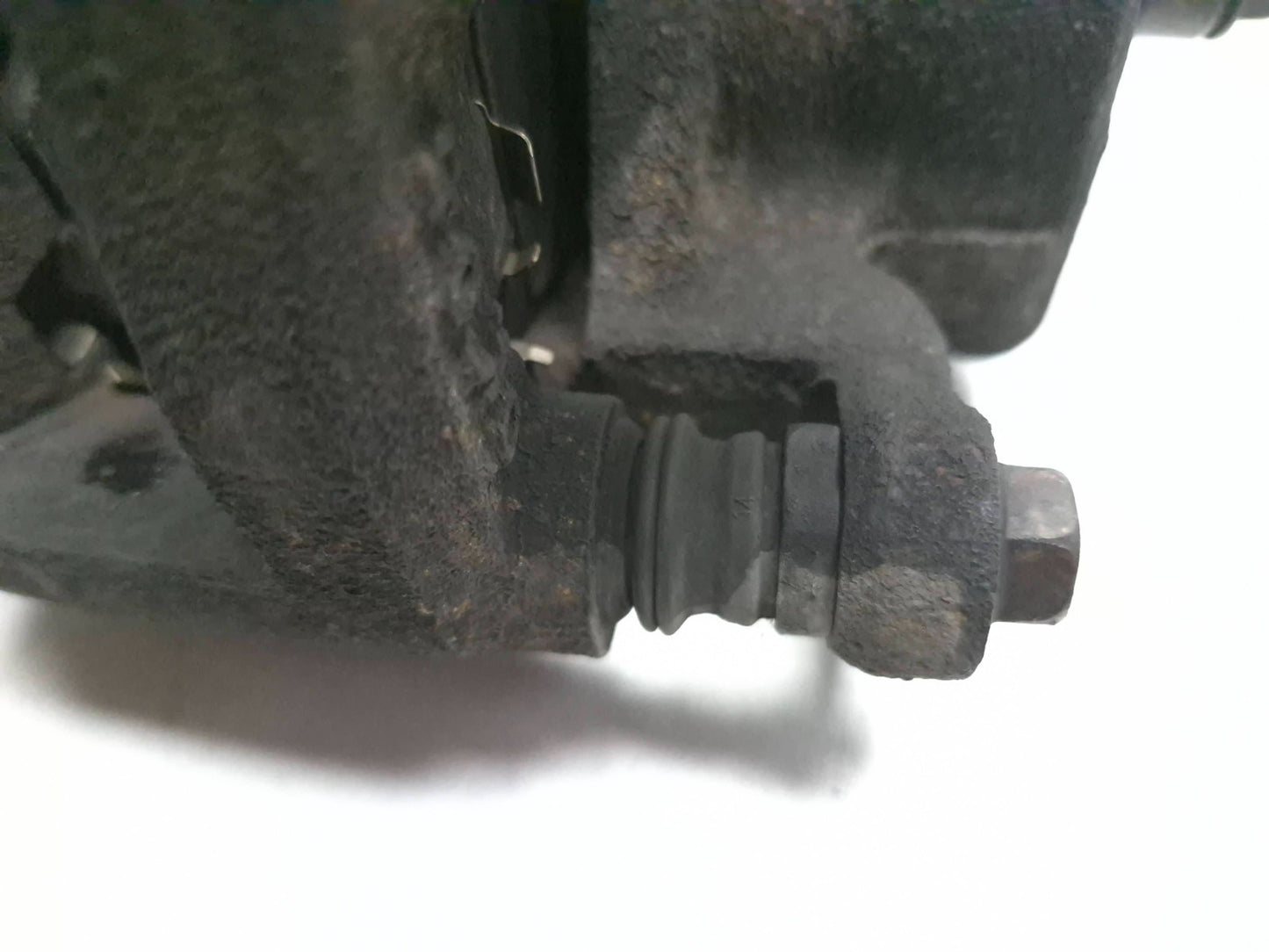 2011 Nissan Juke Brake Caliper Front Left & Right Pair OEM