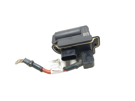 2014 - 2018 BMW X5 X6 F15 Power Distribution Junction Terminal Module OEM