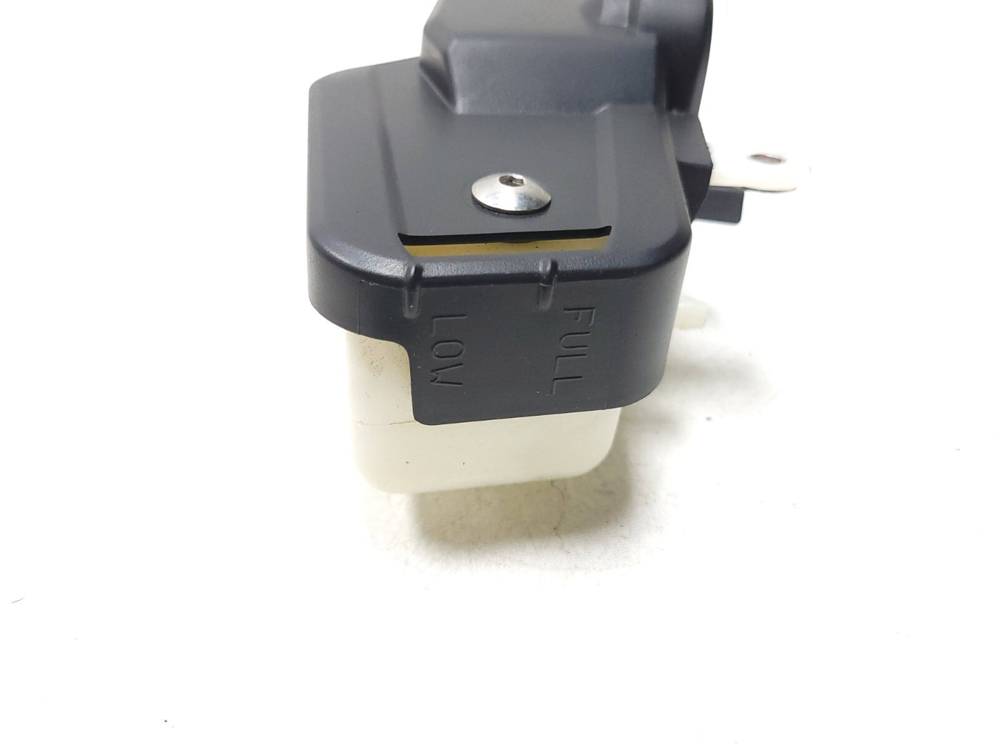 15 - 24 Yamaha Yzf-r3 Coolant Overflow Expansion Tank  OEM