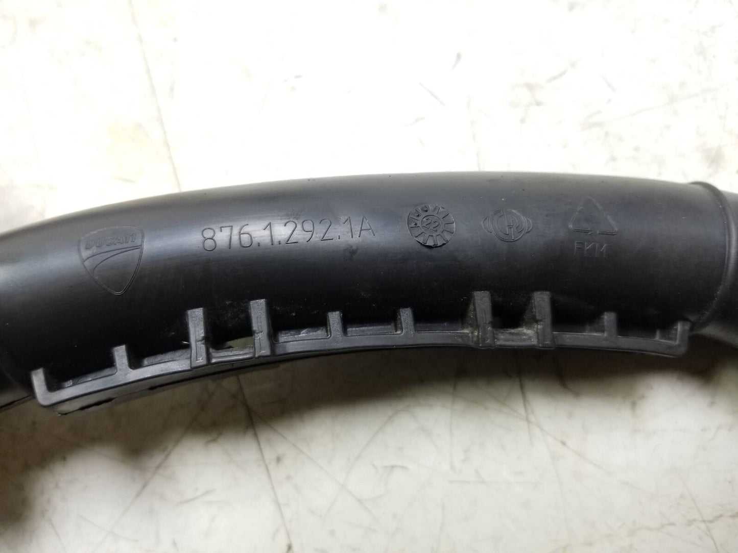 21-24 Ducati Supersport 950 950s Air Water Hose Pipe 3pcs OEM 6k Miles
