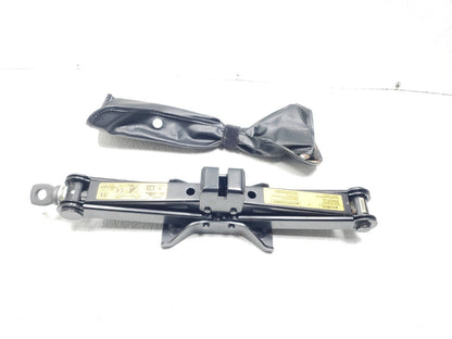 2013 Nissan Juke Spare Tire Jack & Tool Kit OEM