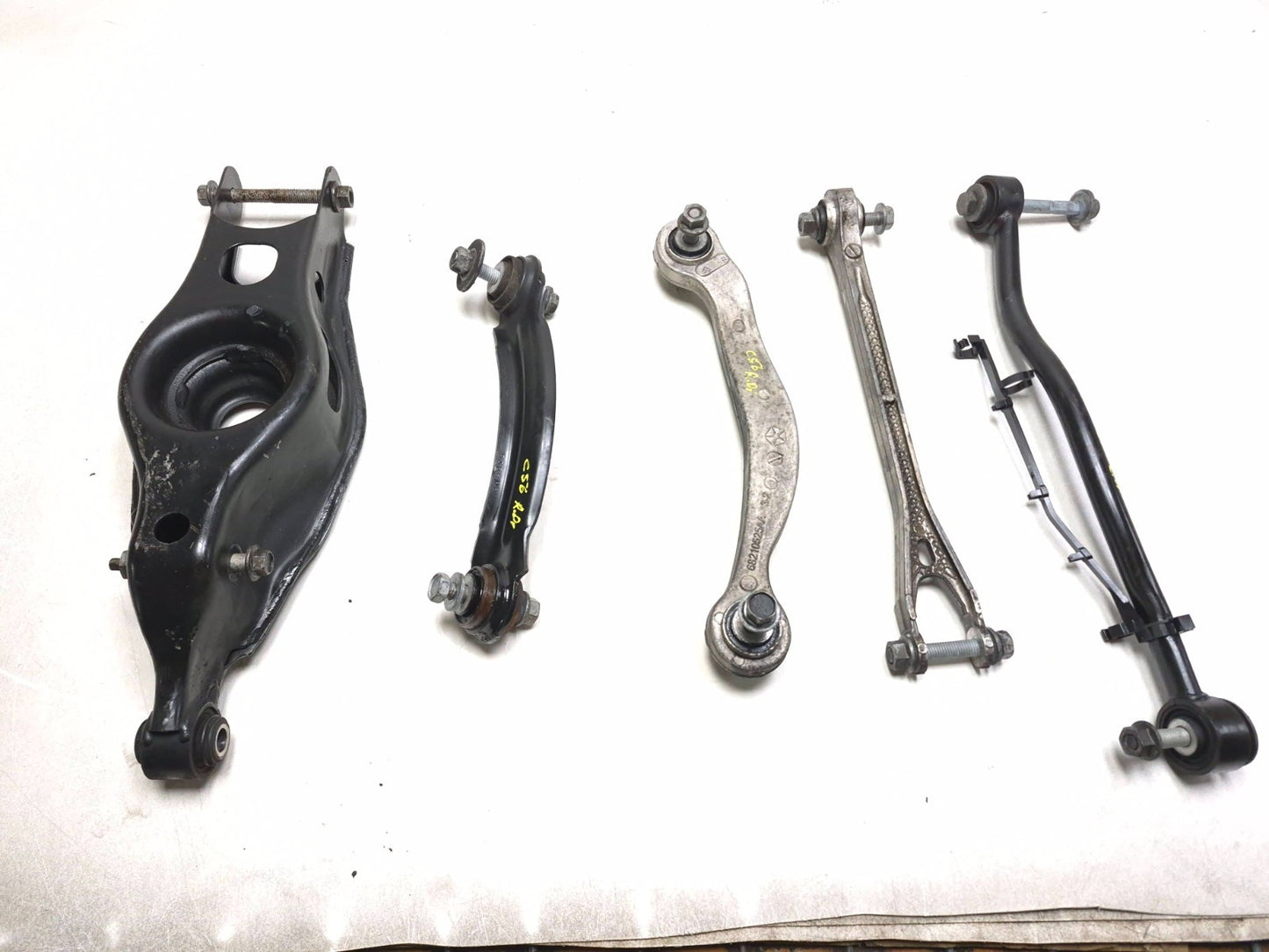 2020 Dodge Challenger Control Arm Rear Passenger Side Right OEM