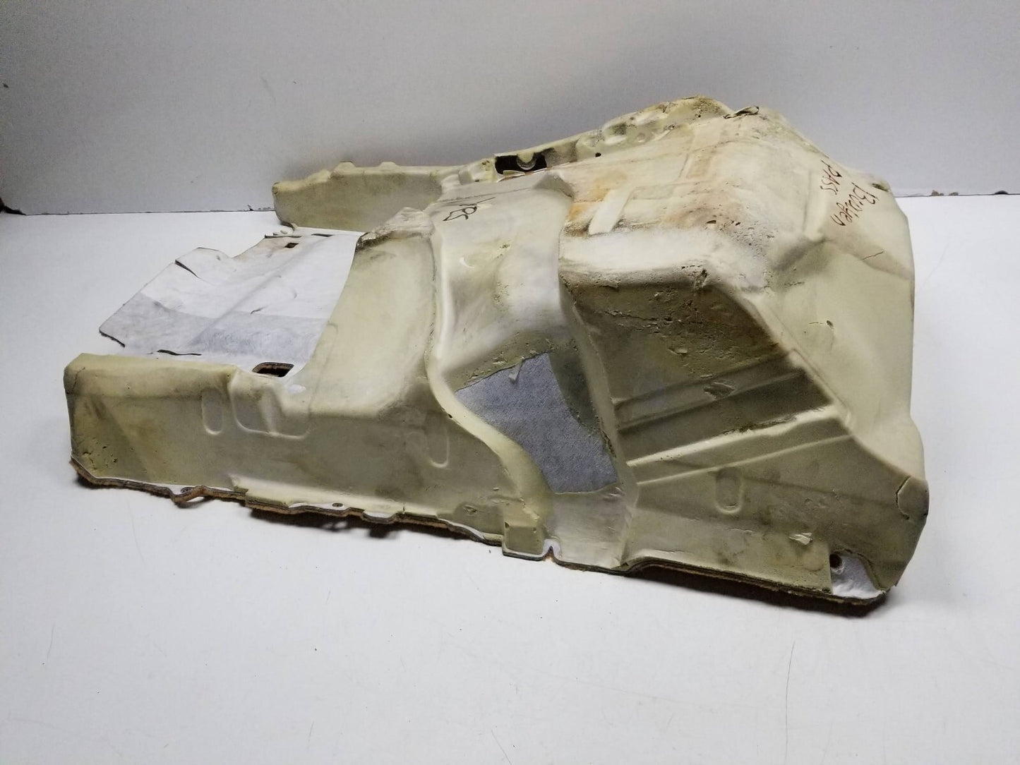 2013 Porshe Cayenne Front Floor Carpet Cover Liner Passenger Side OEM
