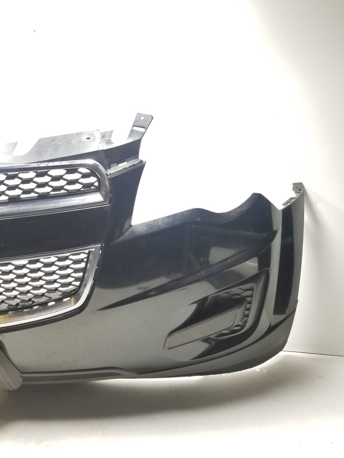 10 - 15 Chevrolet Equinox Front Bumper Cover 20896096 Oem. Local Pick Up