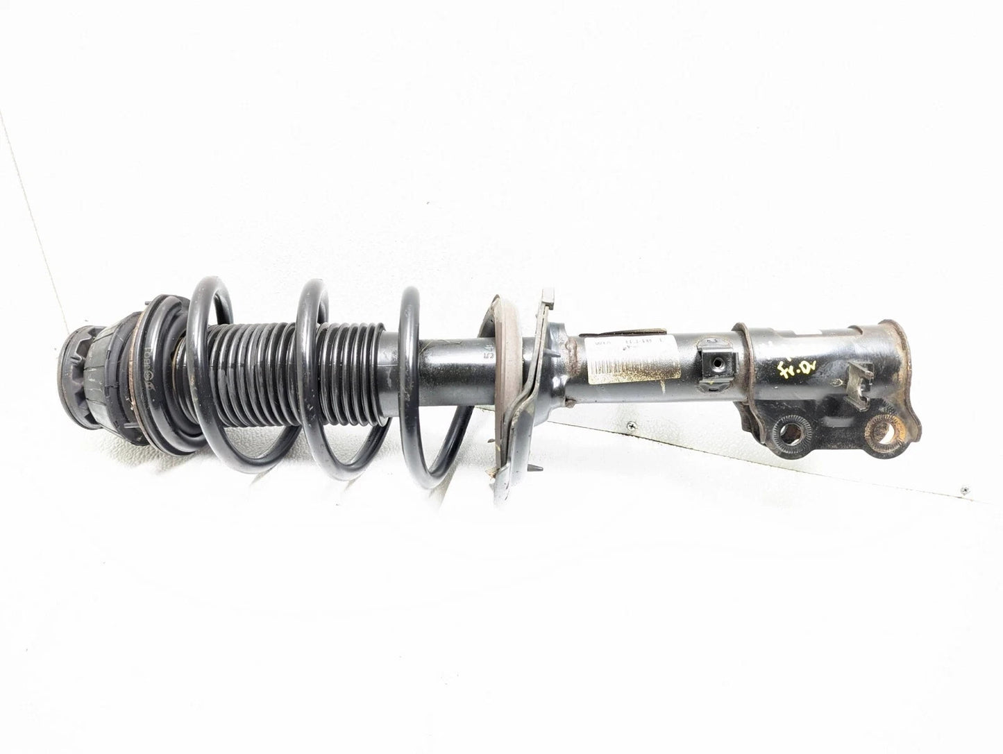 2014 Kia Rio Front Shock Strut Absorber With Spring Pair OEM