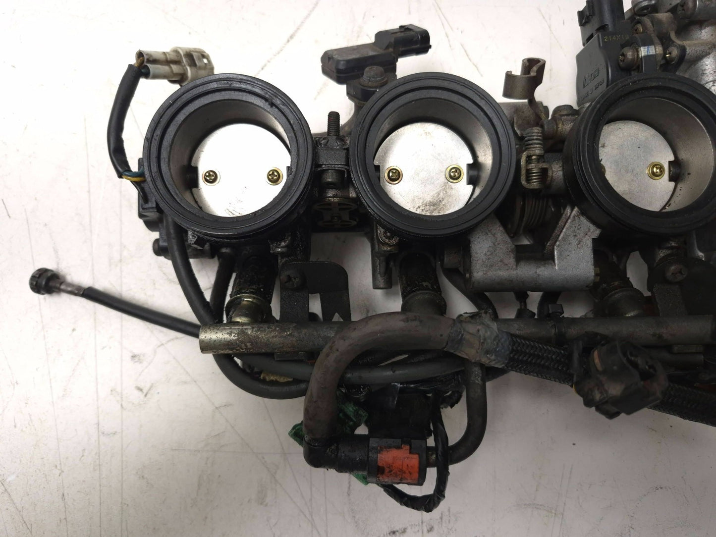 2005 Kawasaki Ninja Zx10r Throttle Body OEM