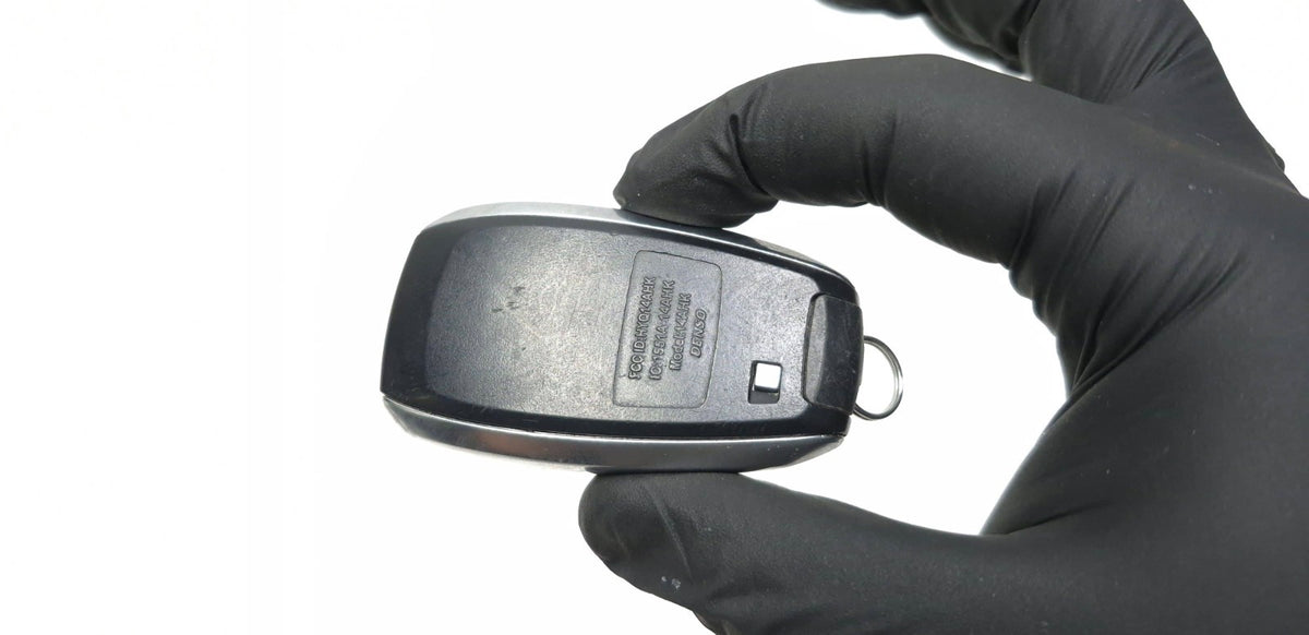 2022 Subaru Crosstrek Subaru Steering Column Lock & Key Fob Remote 4-button OEM