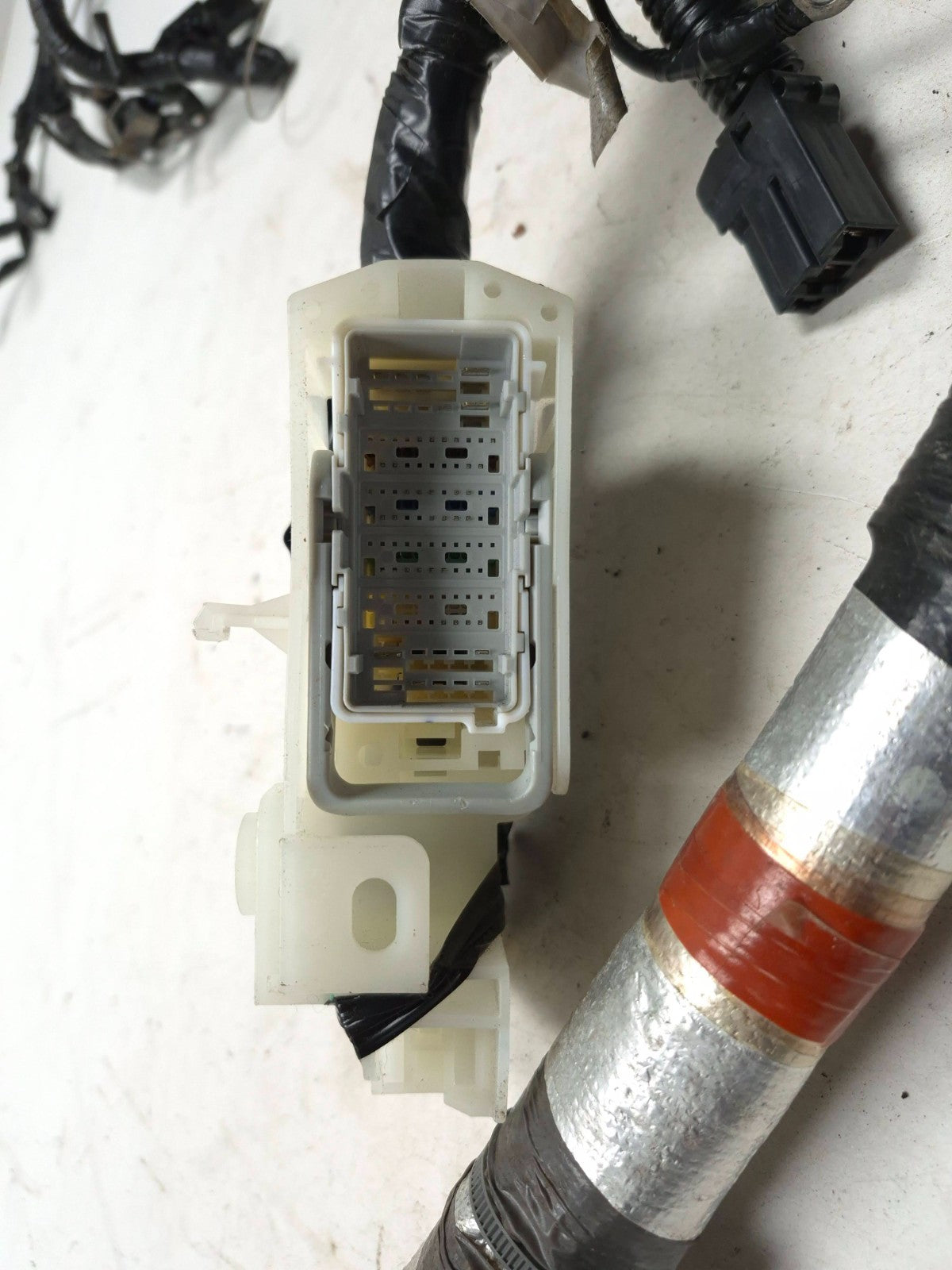 2015 Nissan Juke Main Fuse Box Wire Harness OEM