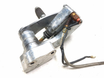 2006 Honda Vtx 1300s Custom Rear Brake Master Cylinder W/ Footrest Assy OEM
