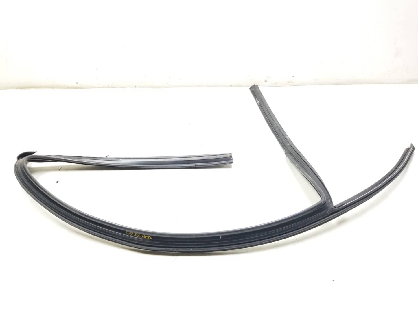 2009 - 2017 Audi Q5 Door Weatherstrip Front Passenger Side Right OEM