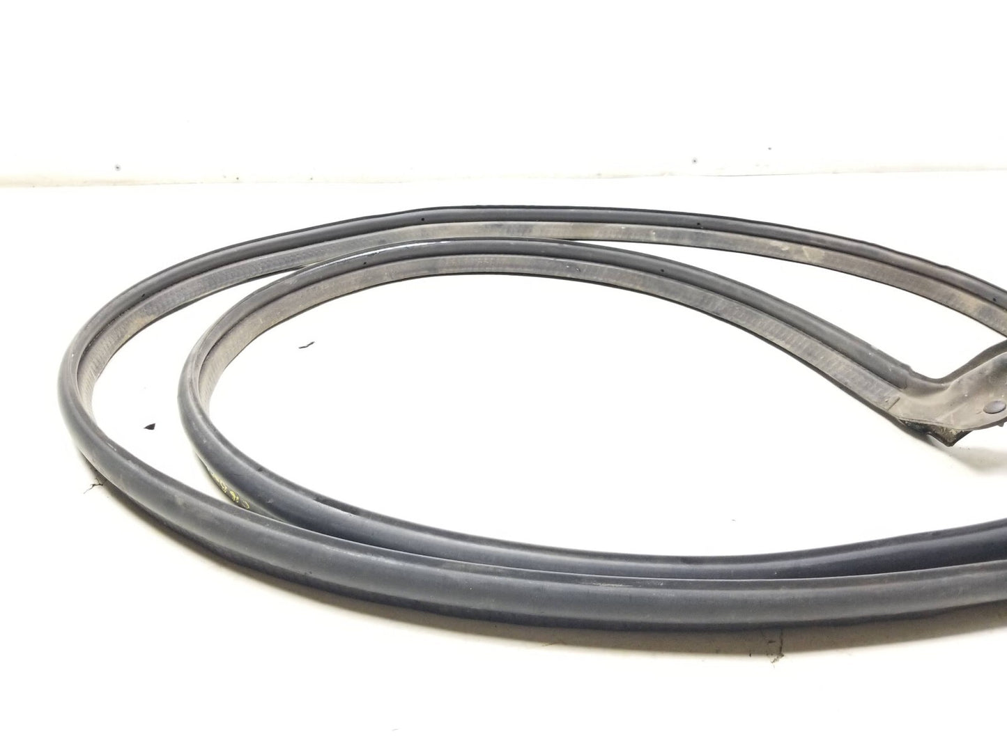 2012 Ford Transit Connect Rear Driver Back Door Weatherstrip Seal OEM