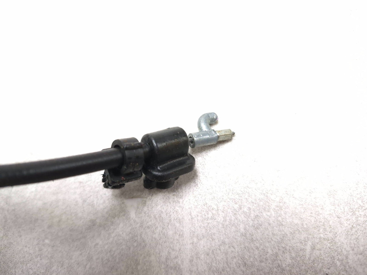 2008 Lincoln Navigator Rear 2nd Row Seat Hinge Cover Trim Driver Side Lh OEM