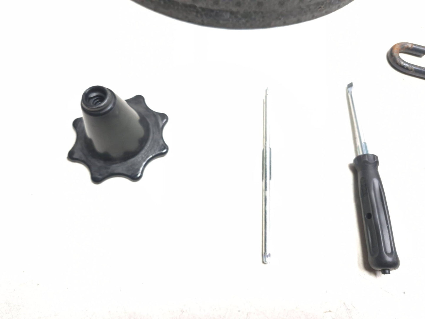 2007 Saab 9-5 Aero Spare Tire Emergency Jack W/ Tool Kit OEM