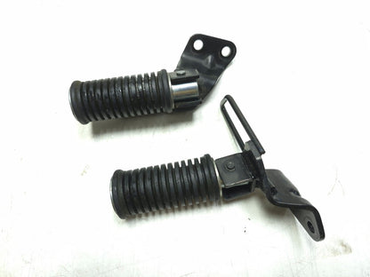 2004 Suzuki Intruder Volusia Vl800 Rear Footrest Left & Right Pair OEM