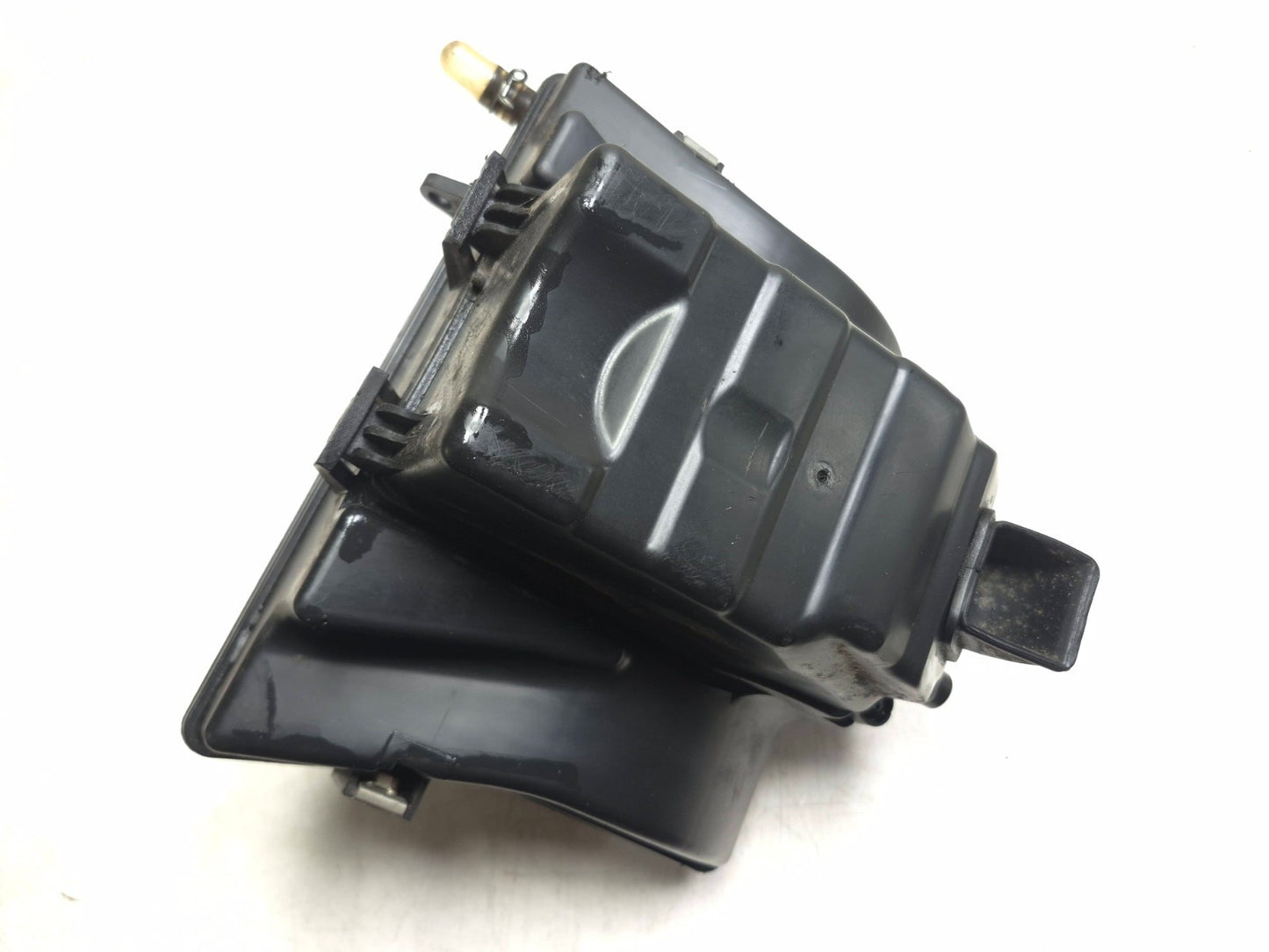 2015 Suzuki Gw250 Inazuma 250 Air Cleaner Box OEM
