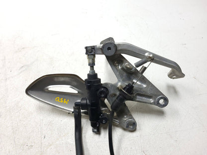 09-12 Triumph Street Triple R Front Right Foot Peg & Bracket W/master Cylinder