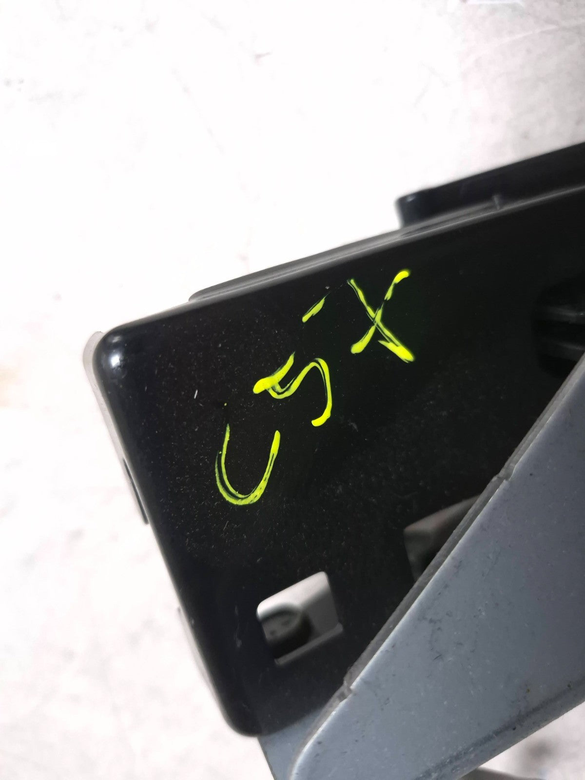 2010 Nissan Maxima Sv Hood Release Handle W/ Mounting Bracket OEM