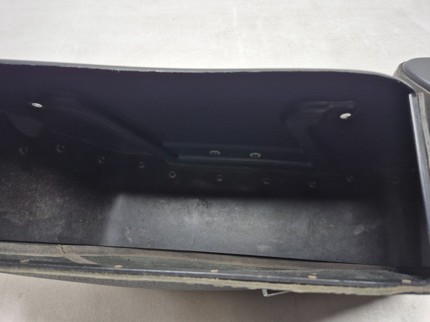 1999 Suzuki Intruder 1500 Rear Right & Left Luggage Saddle Bag Pair OEM