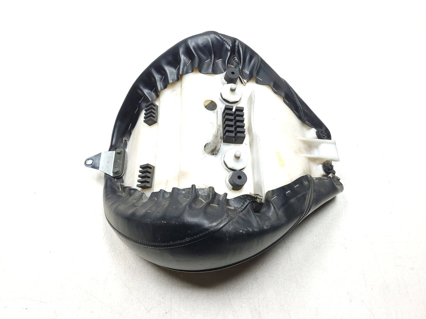 04-10 Yamaha V Star 650 Xvs650 Classic Seat Front & Rear OEM