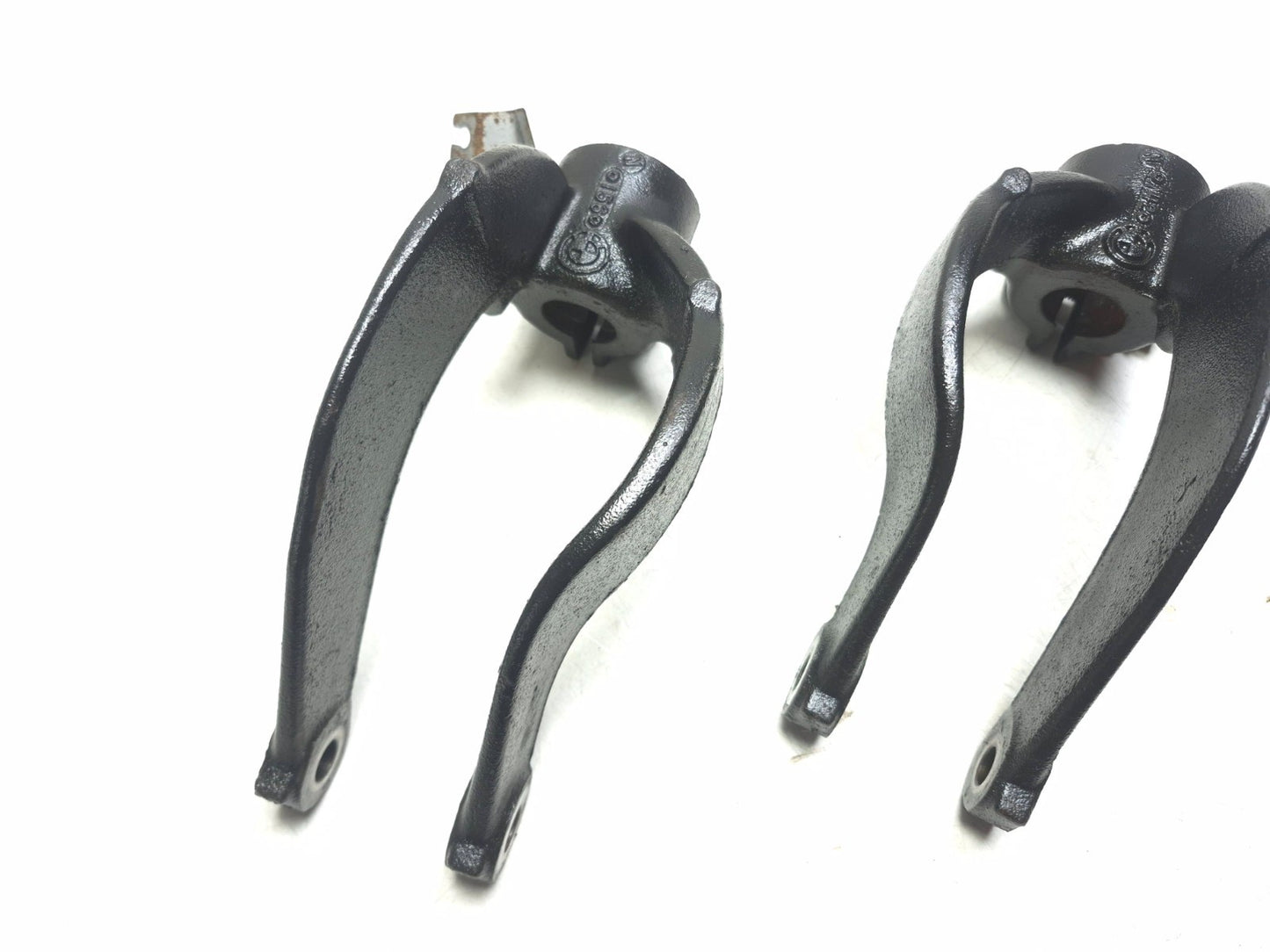 2008 BMW X6 E71 Front Shock Strut Mount Fork Left & Right Pair OEM