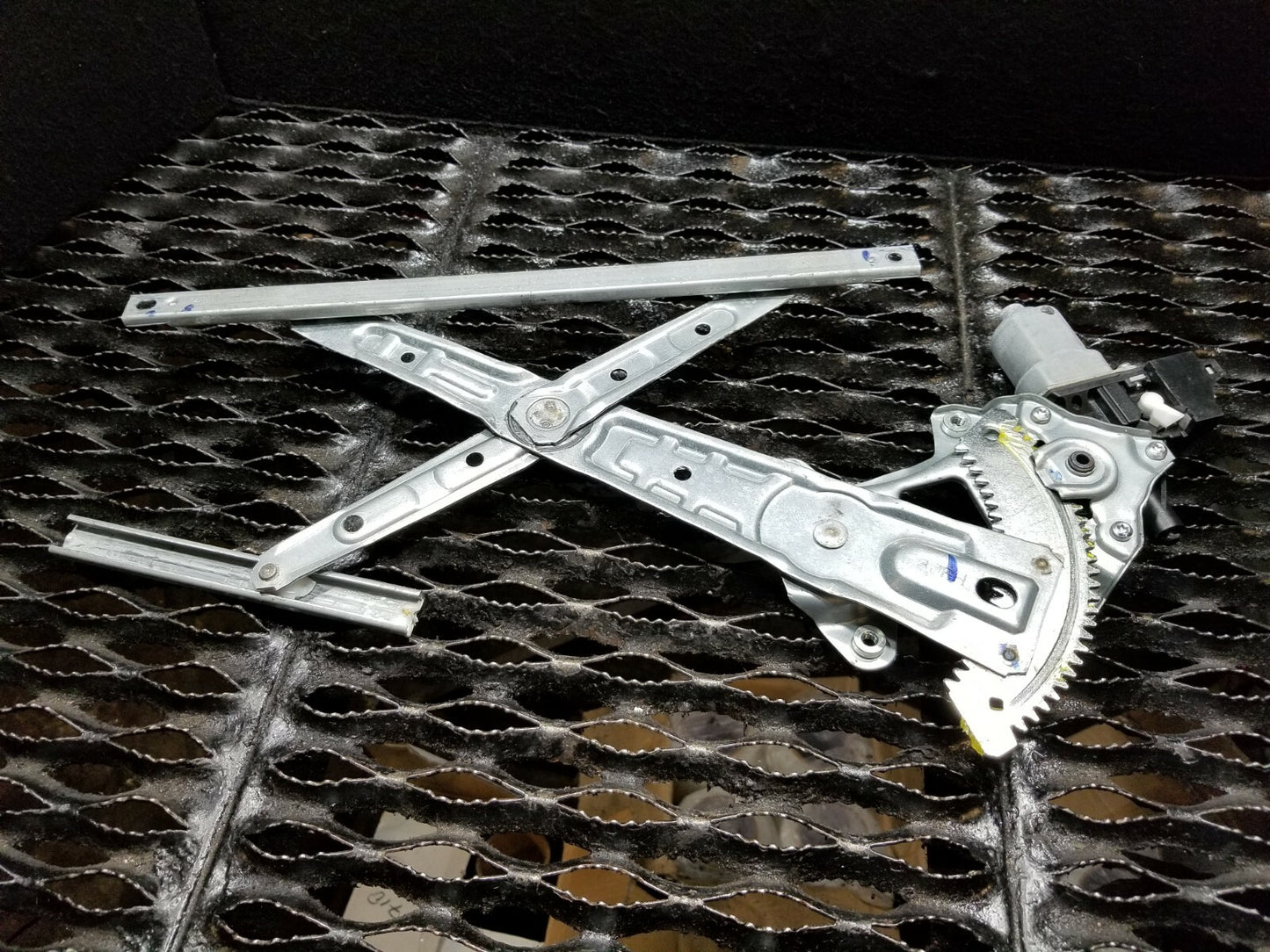 16 17 18 Nissan Sentra Rear Right Passenger Side Window Motor Regulator OEM 40k