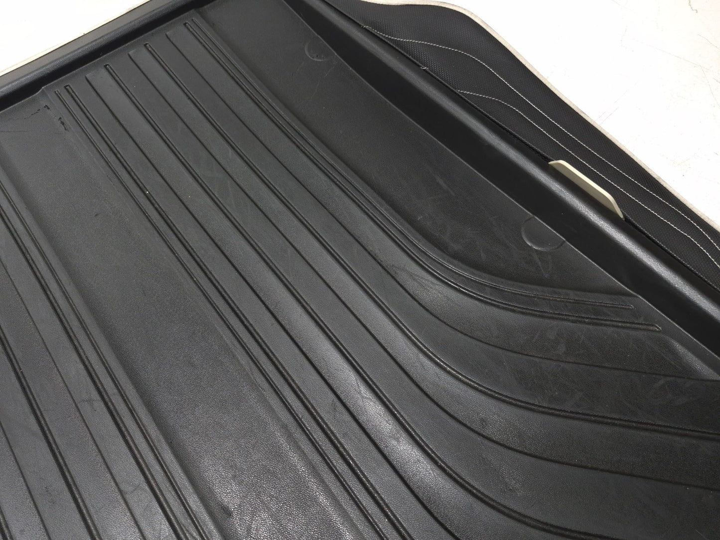 2013 BMW 328ix Rear Trunk Cargo Storage Floor Rubber Mat 51472239936 Oem✅