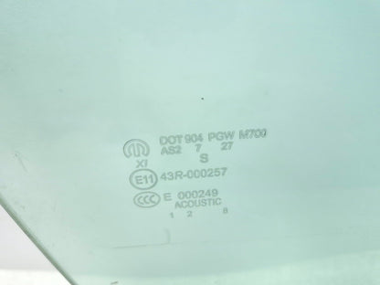 2018 Chrysler 300 Front Door Window Glass Right Passenger Side OEM