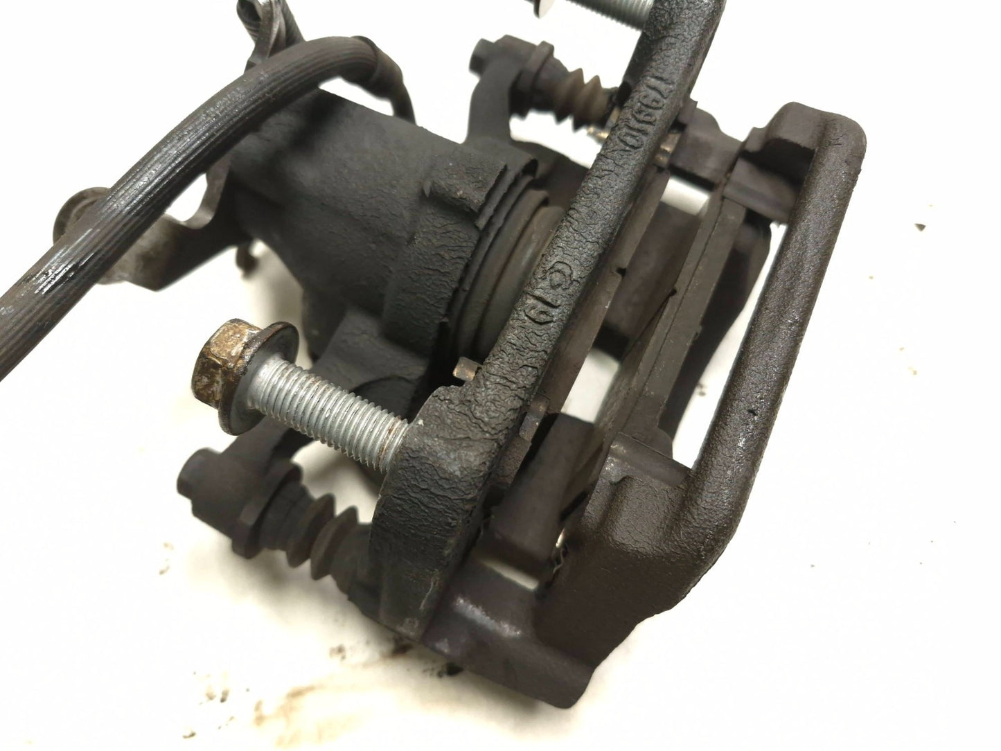 2017 Dodge Journey Rear Brake Caliper Left & Right Pair OEM