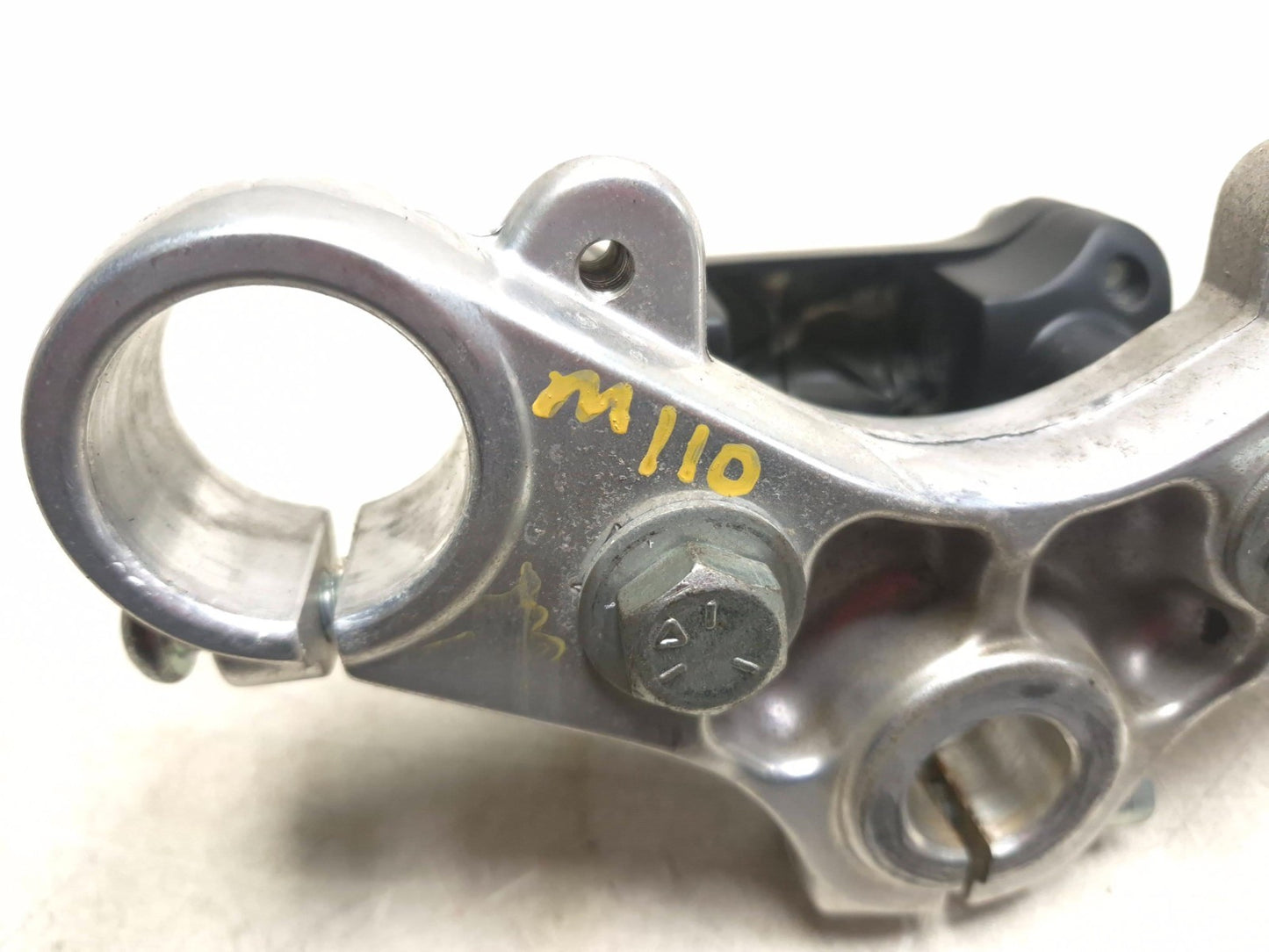 2006 Harley Sportster Xl883 Upper Triple Tree & Handlebar Clamp Assy OEM